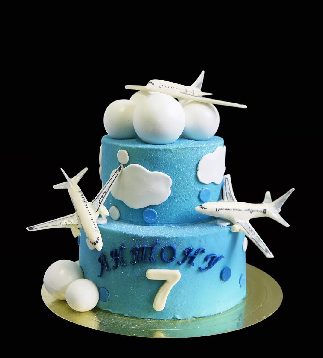 С днем рождения мужчине с самолетом. Торт с самолетом. Торт с самоедом. Торт с самолетом детский. Торт с самолетом для мальчика.